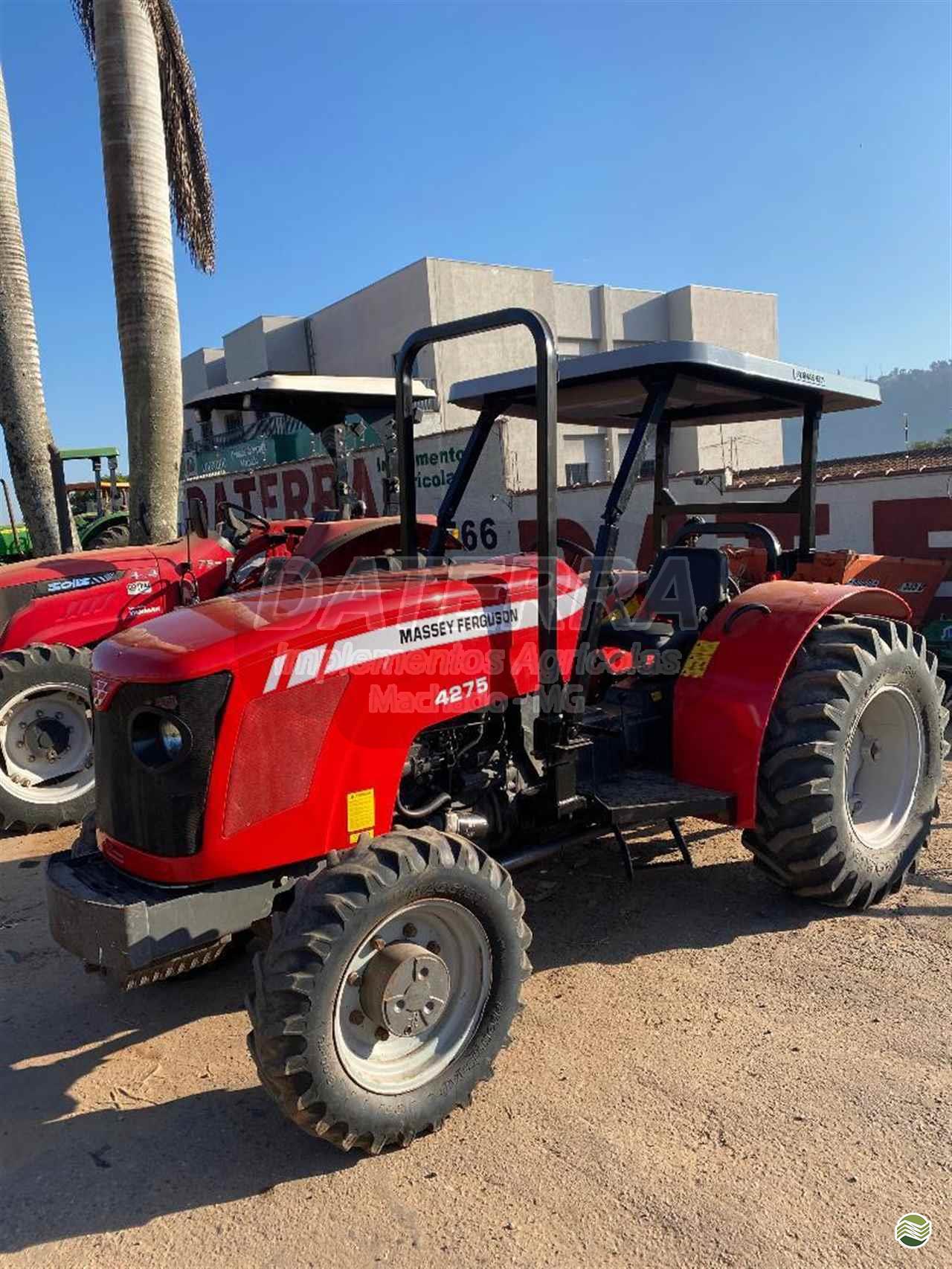 TRATOR MASSEY FERGUSON MF 4275 Tração 4x4 DATERRA Implementos Agrícolas MACHADO MINAS GERAIS MG